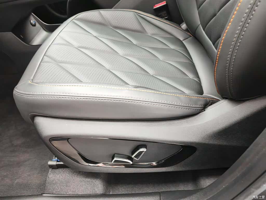 Changan CS75, 2025 20