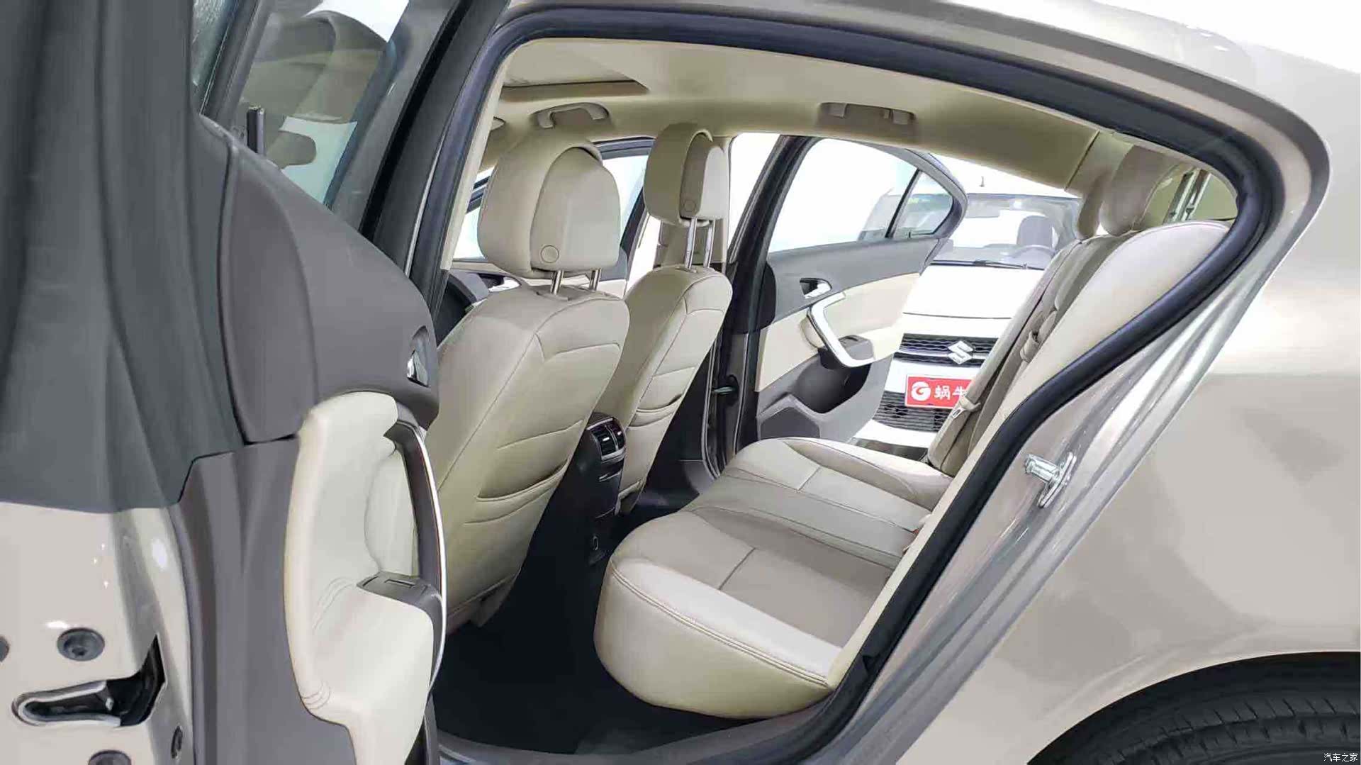 Buick Regal, 2011 все фото