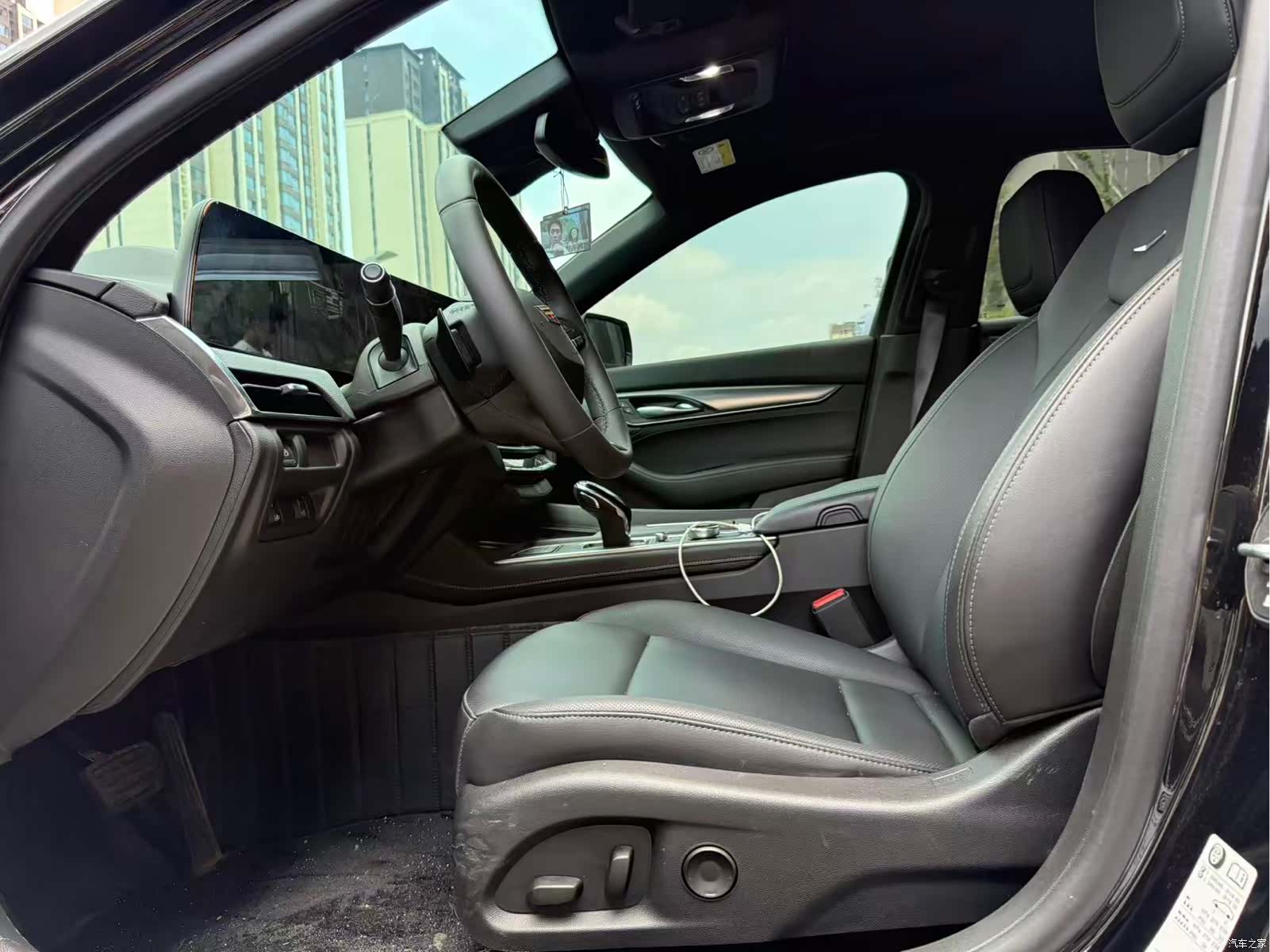 Cadillac CT5, 2025 4