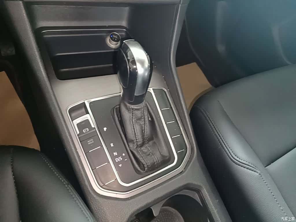 Volkswagen Golf, 2018 14