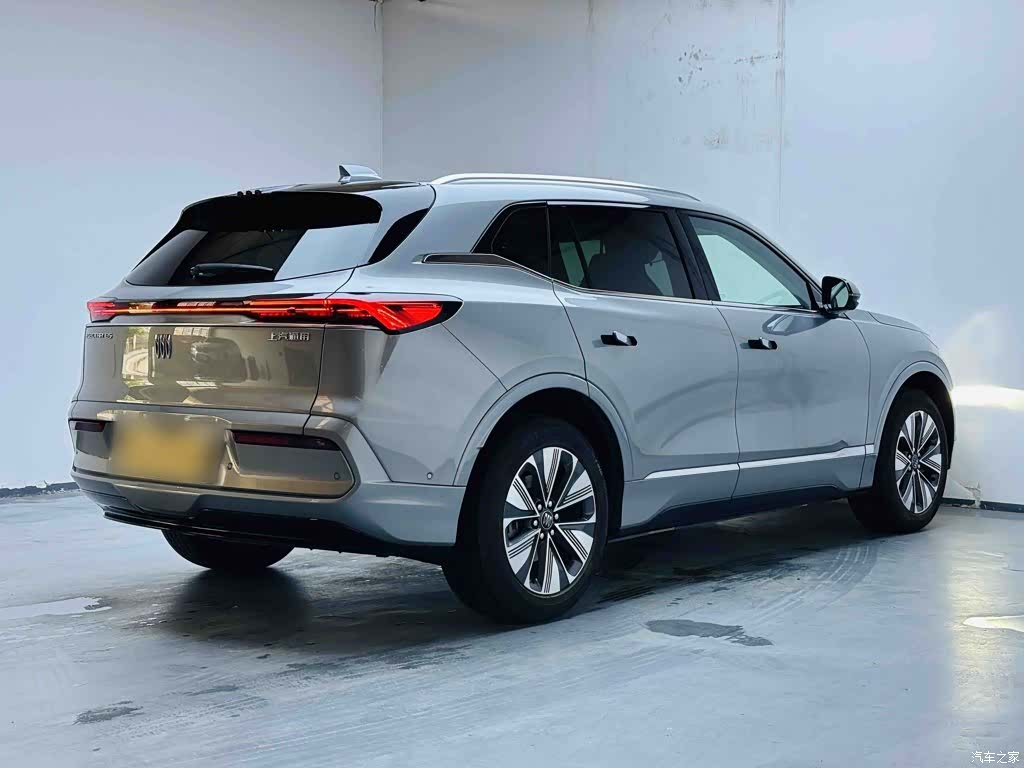 Buick E5, 2025 7