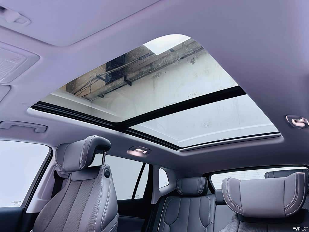 Buick E5, 2025 18