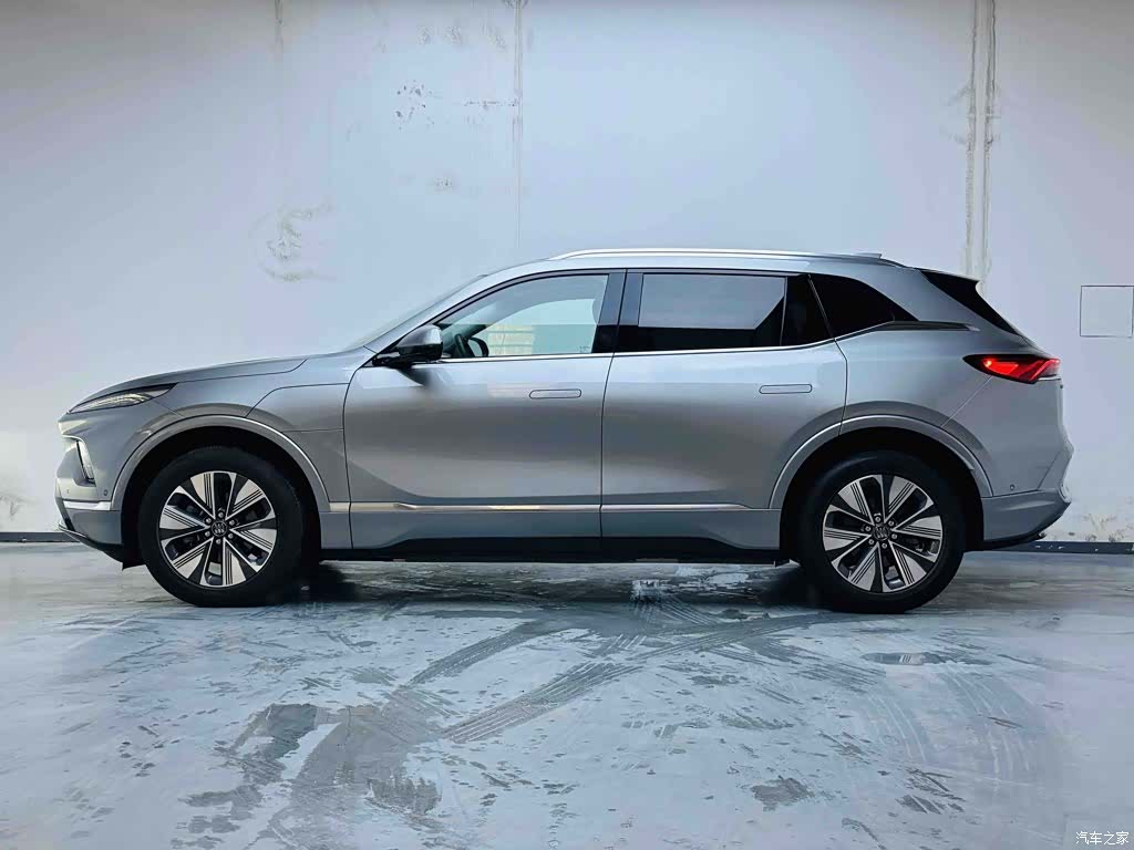 Buick E5, 2025 все фото