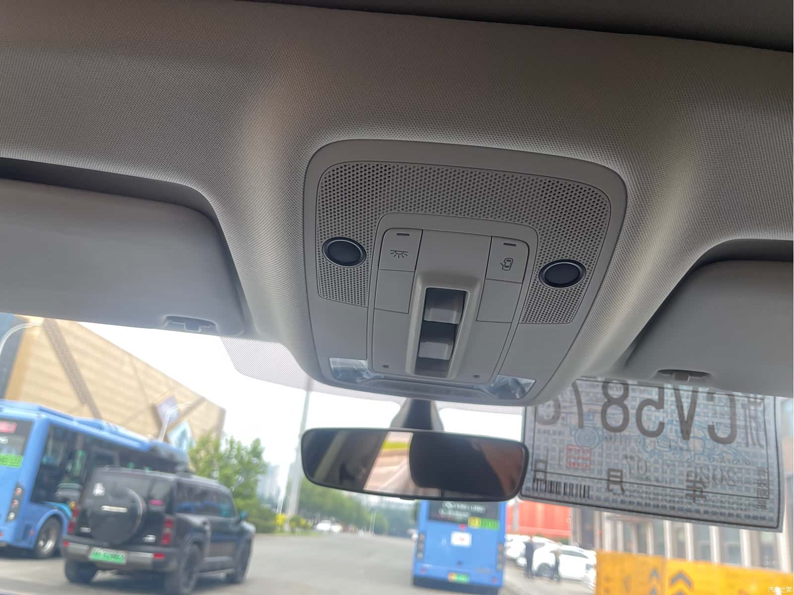Audi Q3, 2022 10