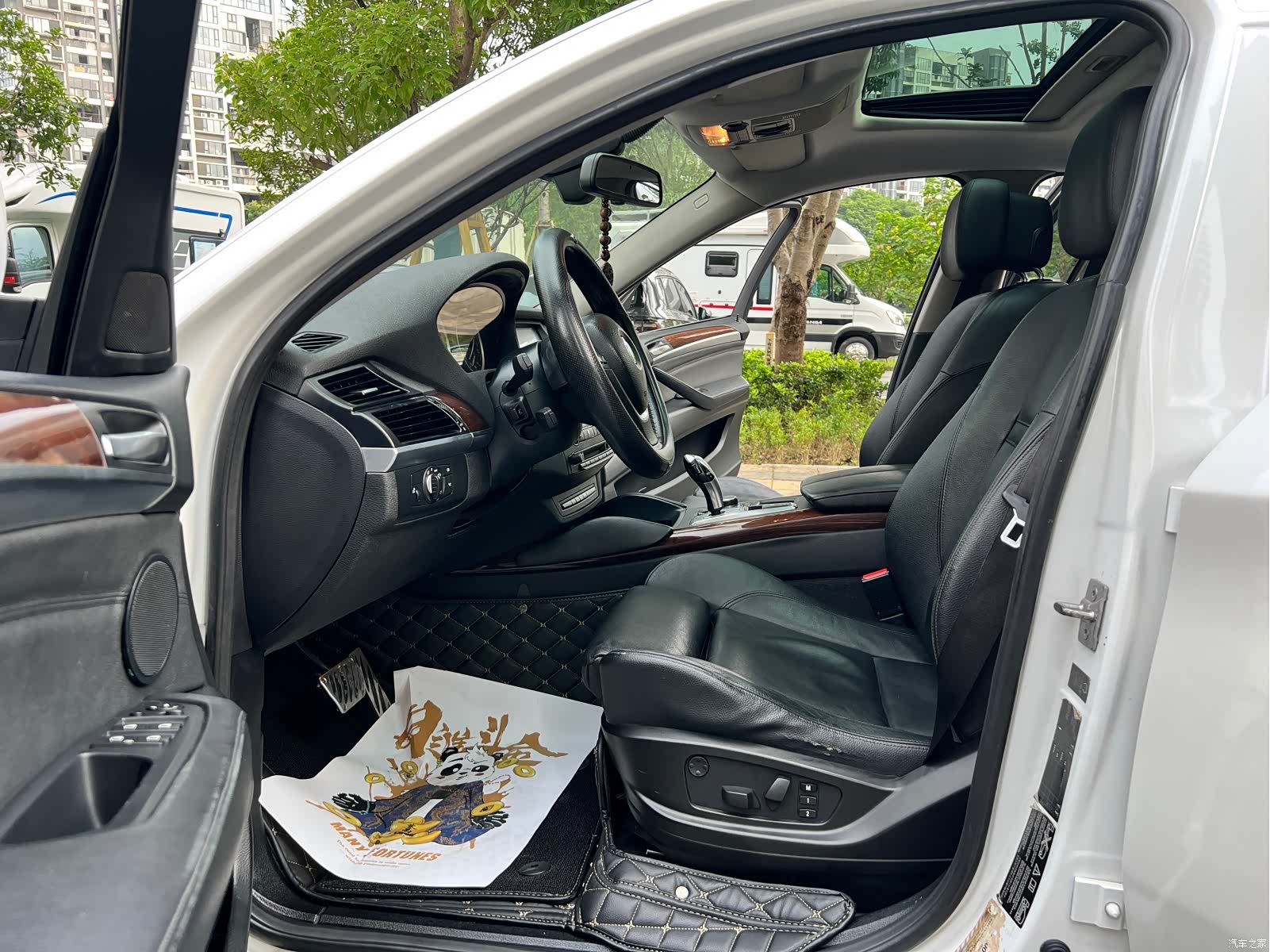 BMW X6, 2012 25