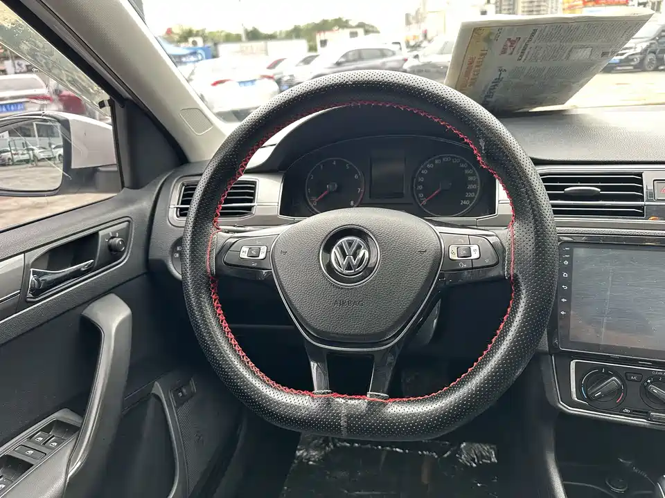 Volkswagen Santana