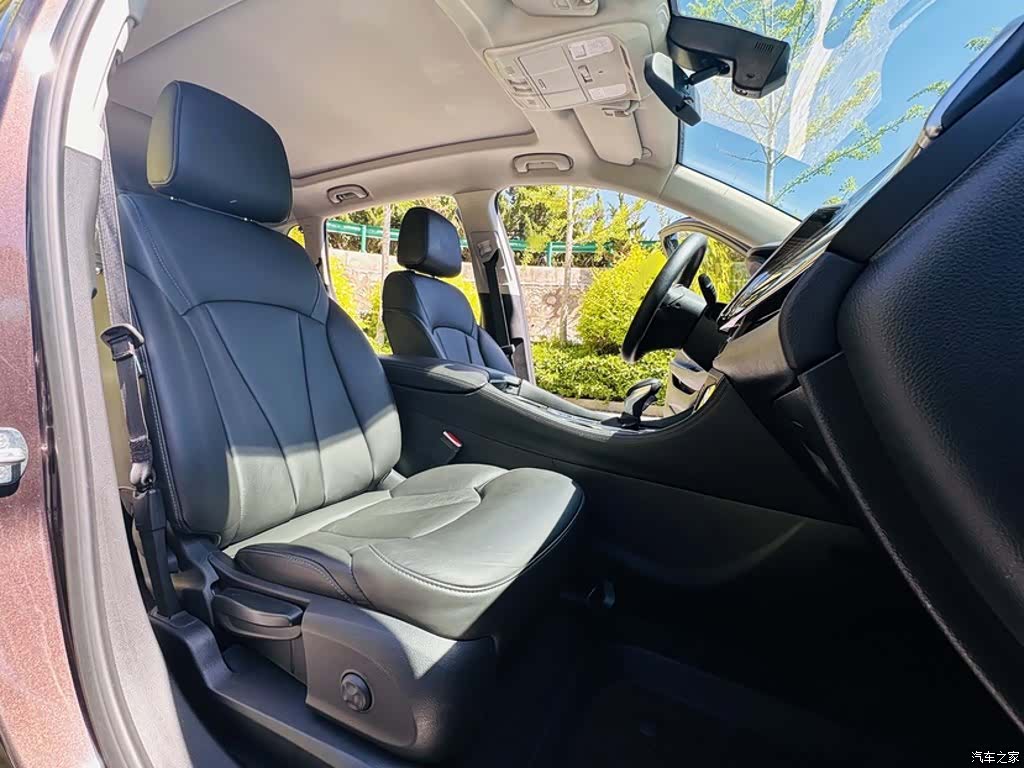 Buick Envision Plus, 2020 4