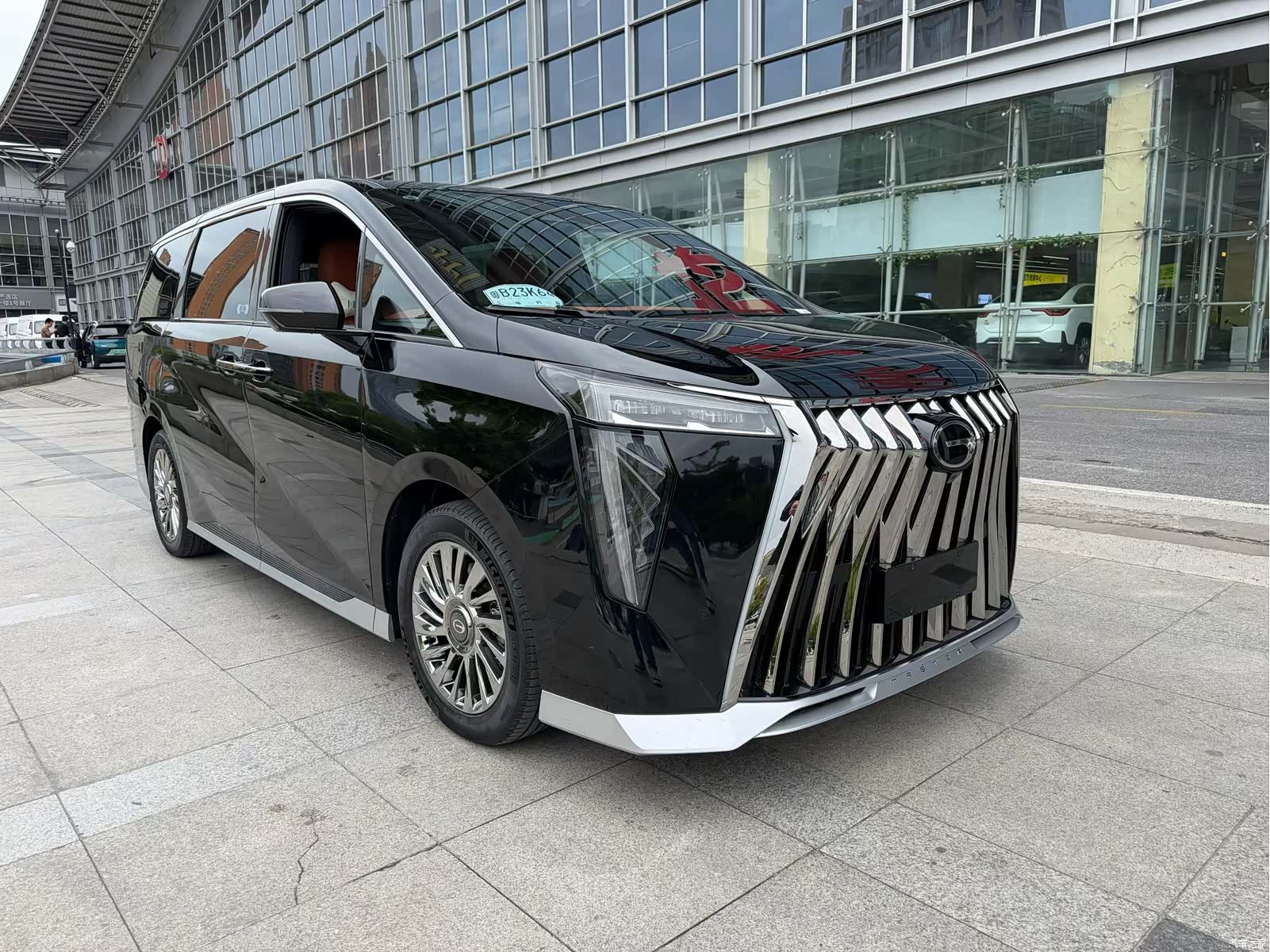 Trumpchi M8, 2026 3