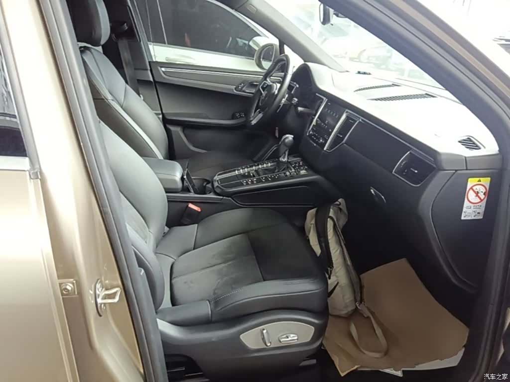 Porsche Macan, 2016 25