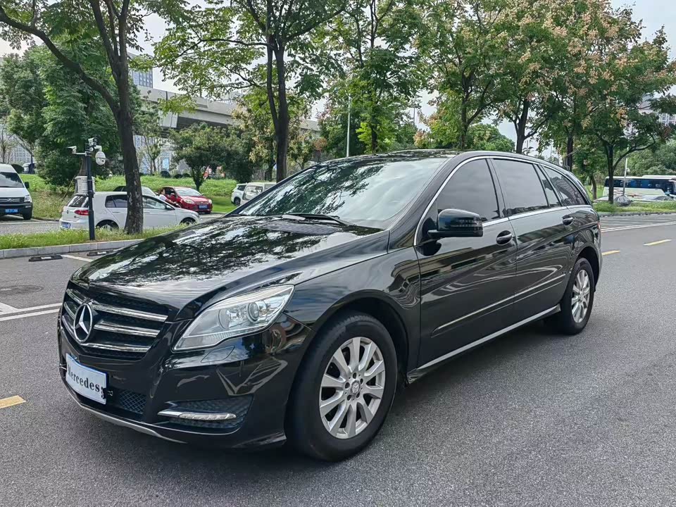 Mercedes-Benz R-class