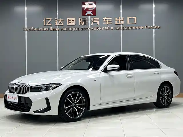 BMW 3 Series 2022 — купить из Китая под заказ