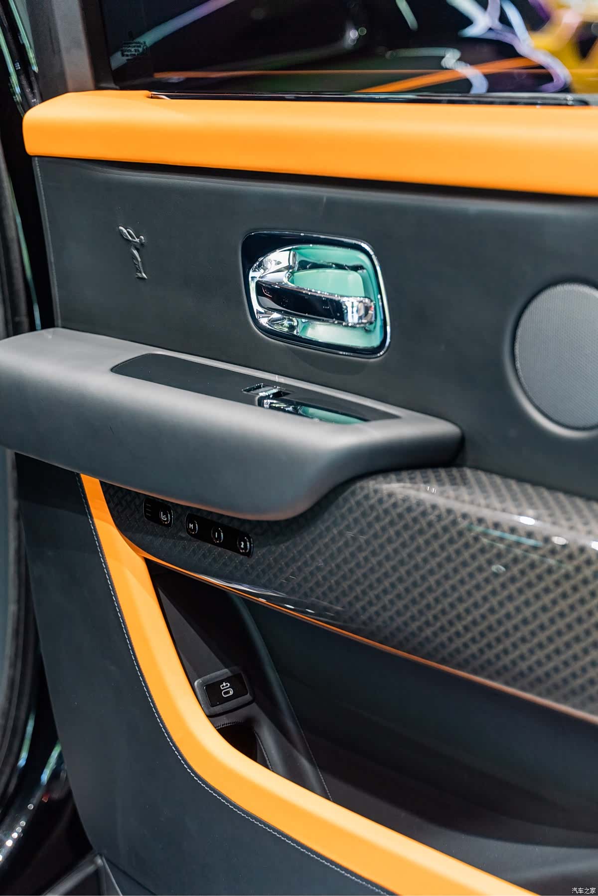 Rolls-Royce Cullinan, 2022 19