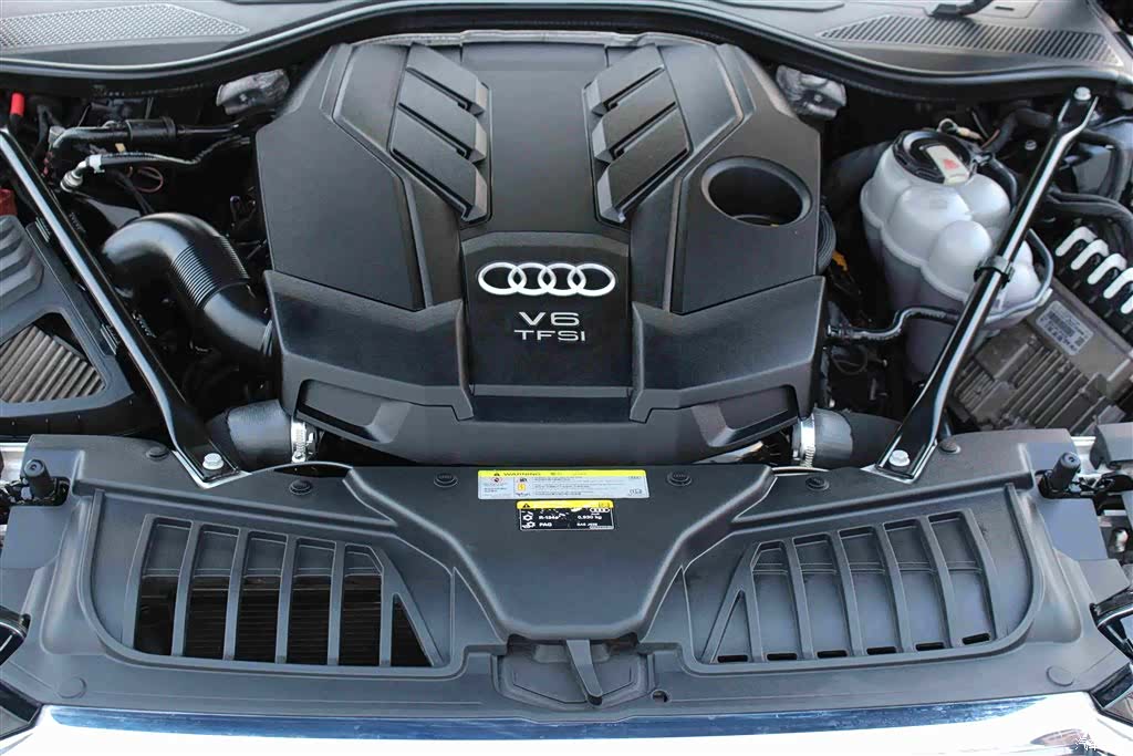 Audi A8L, 2020 13