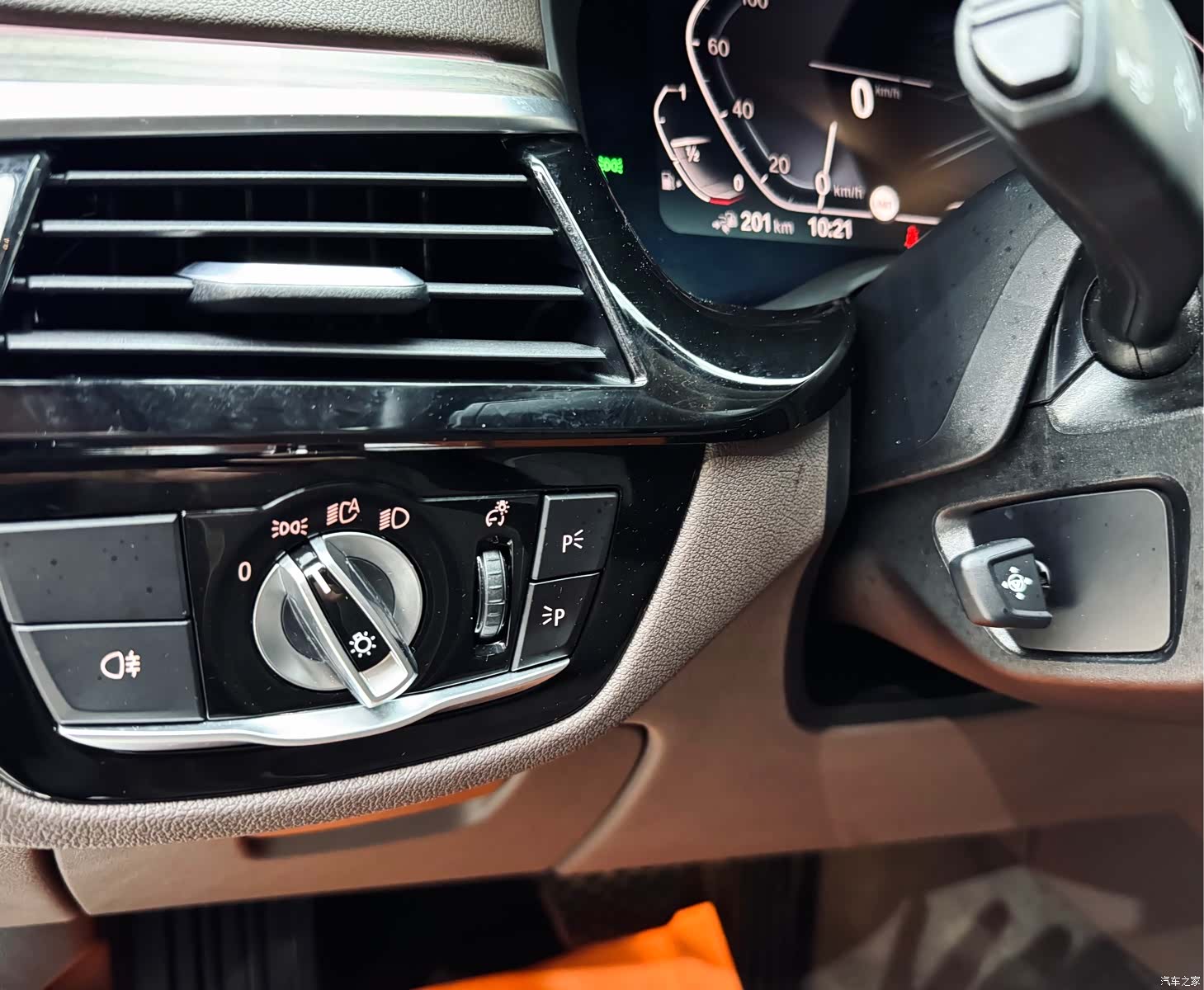 BMW 5 Series, 2019 13