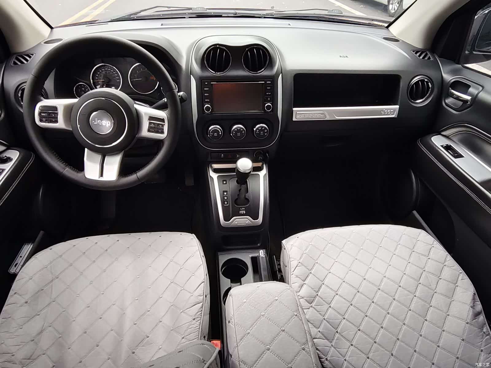Jeep Compass, 2013 12