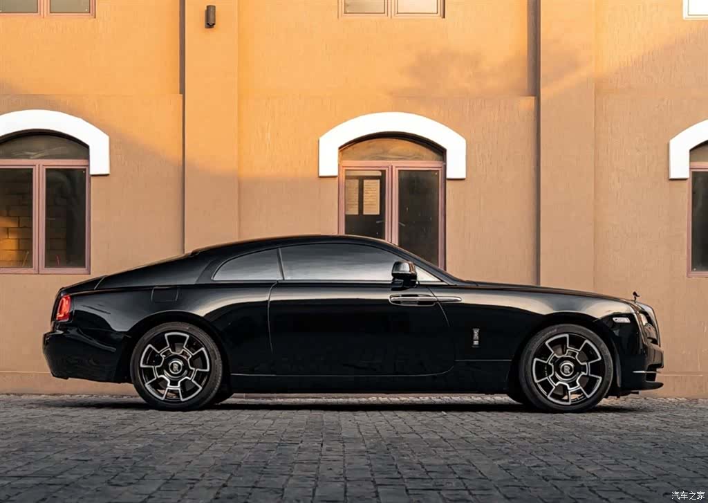 Rolls-Royce Wraith, 2021 10