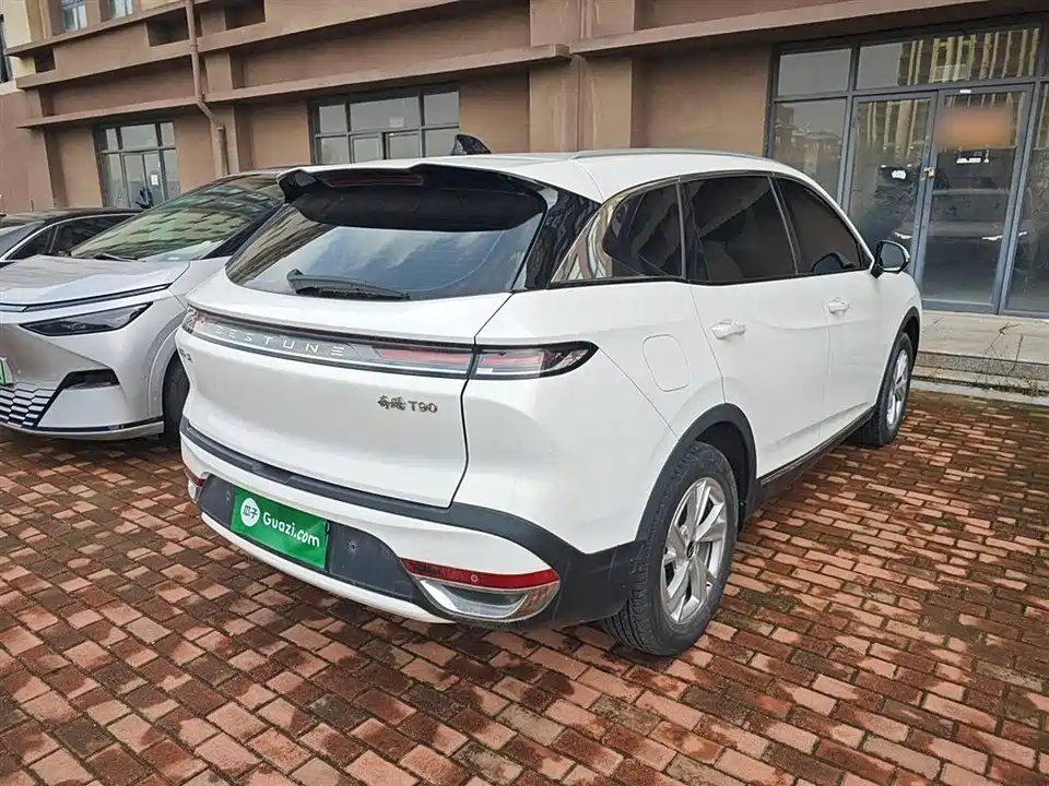 Besturn T90