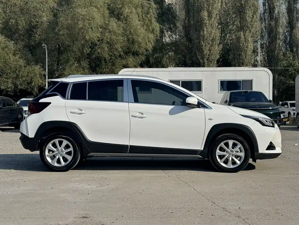 Toyota YARiS L Zhixuan