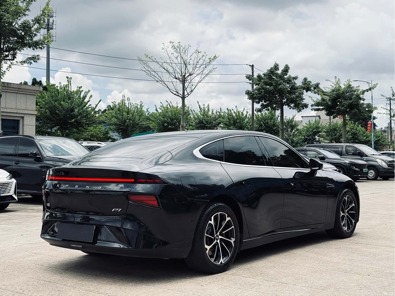 Xpeng P7, 2023 6