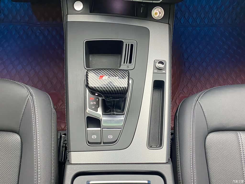 Audi Q5L, 2022 21
