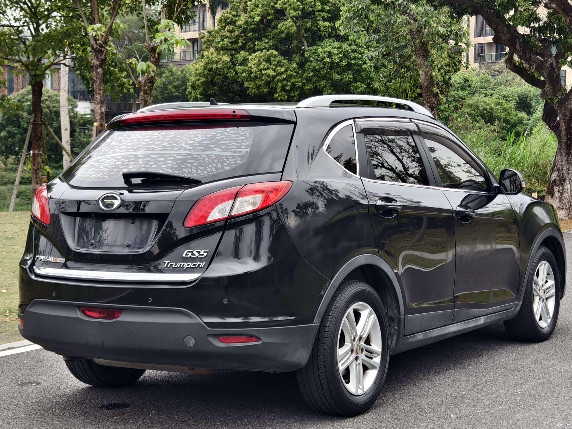 GAC GS5, 2013 8