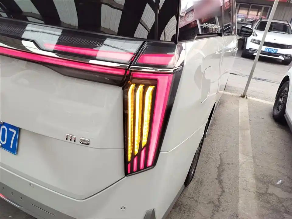 Trumpchi Trumpchi M8