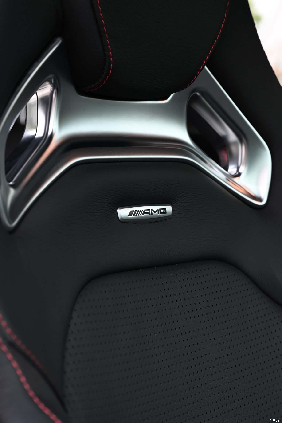 Mercedes-Benz C-Class, 2020 13