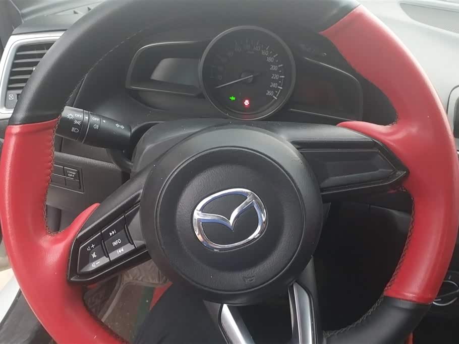 Mazda 3 Angkesaila Mazda 3 Angkesaila