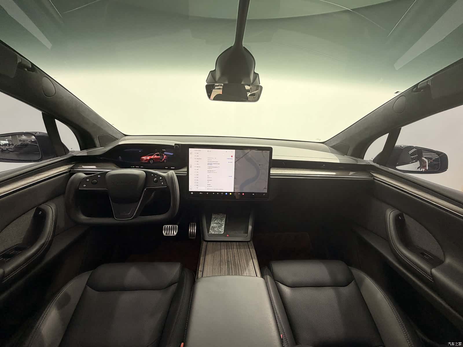 Tesla Model X, 2023 7