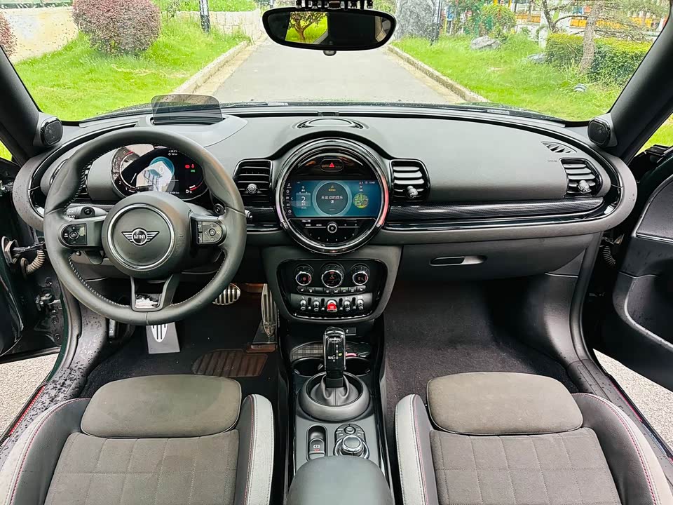 MINI JCW CLUBMAN