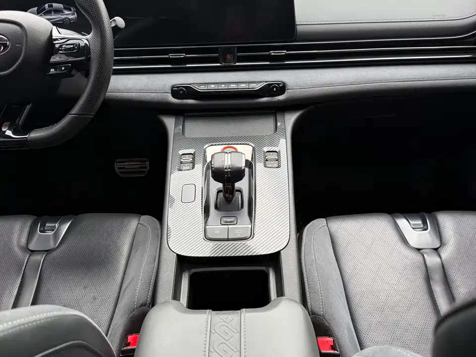 Trumpchi Shadow Leopard