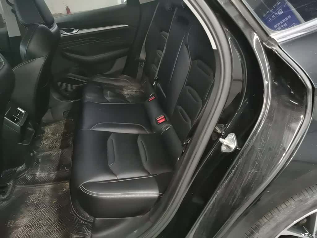 Geely Preface, 2022 13
