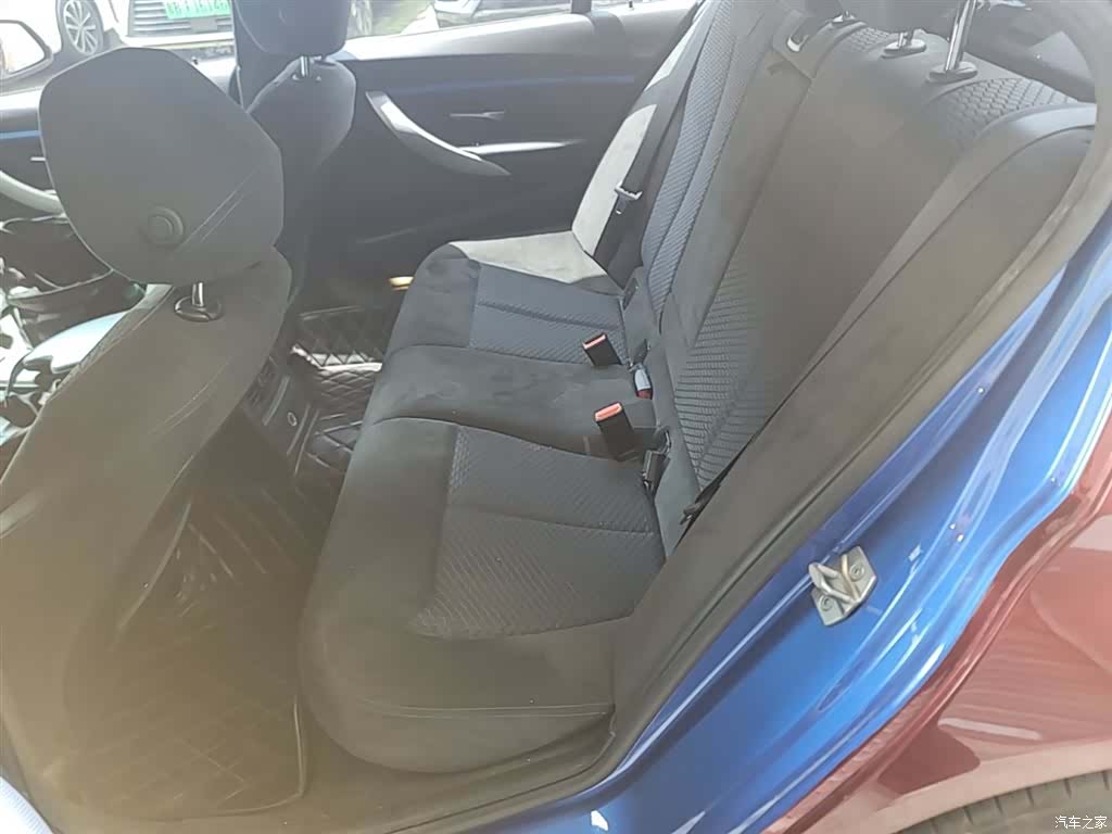 BMW 3 Series, 2018 17