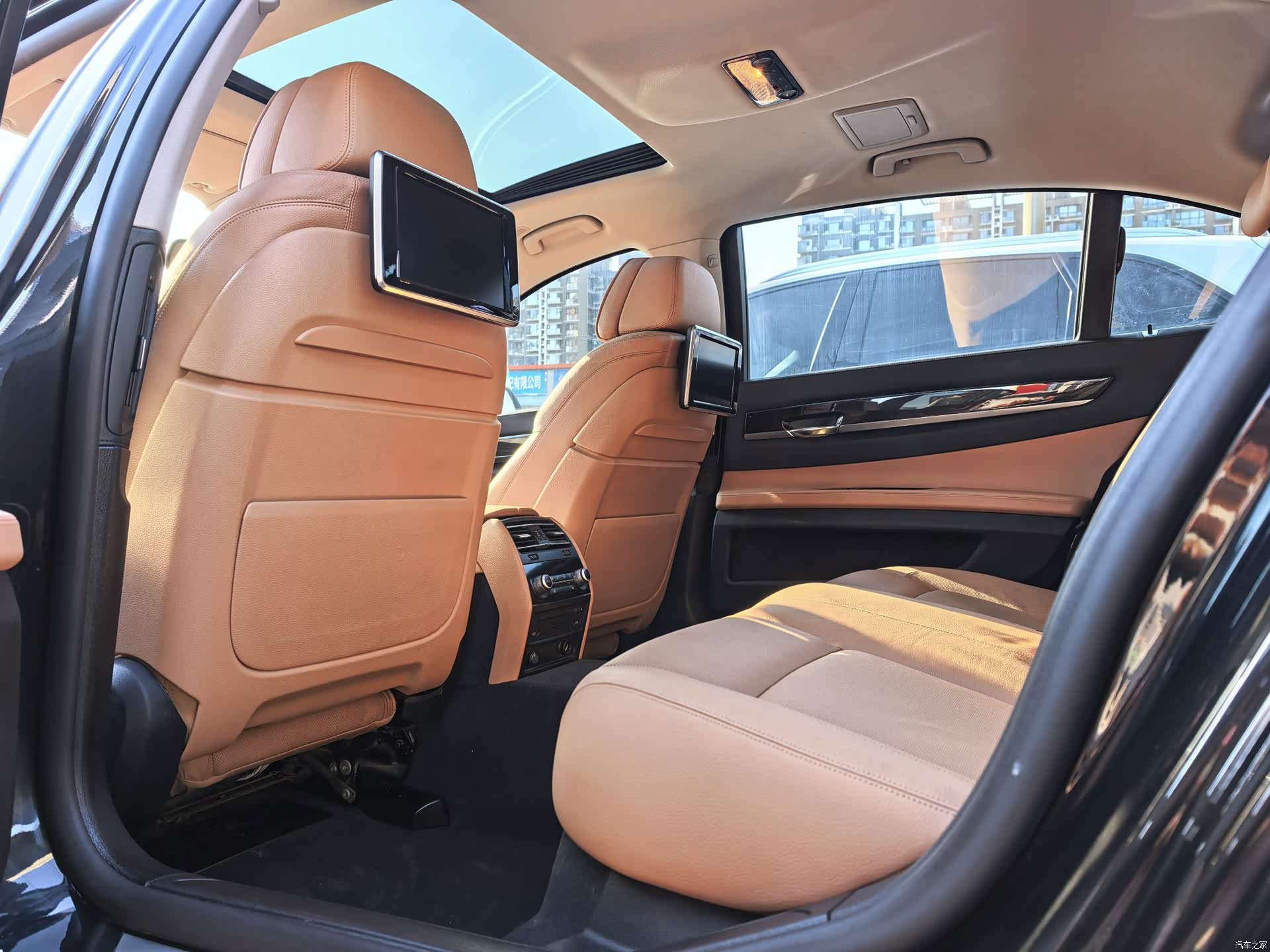 BMW 7 Series, 2015 все фото