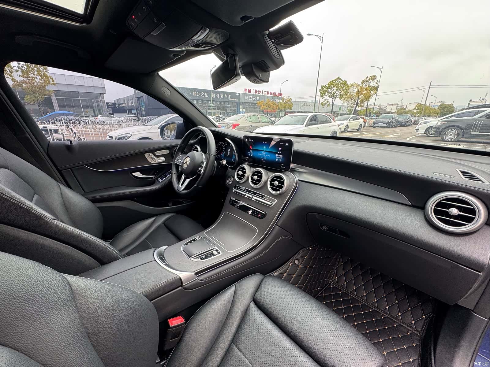 Mercedes-Benz GLC, 2020 14