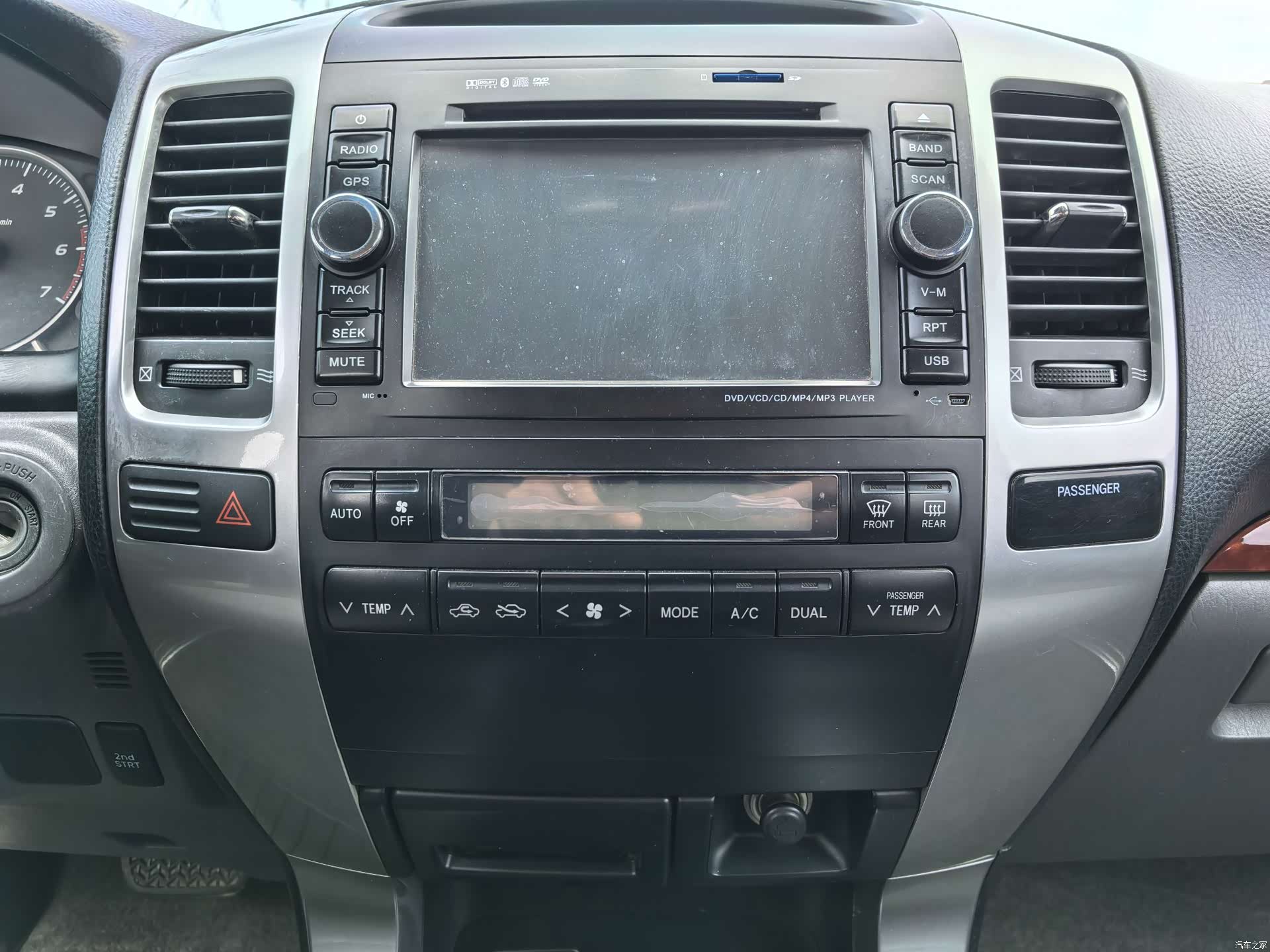 Toyota Prado, 2009 16