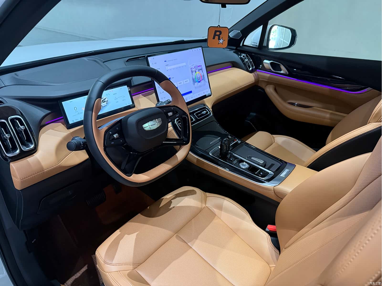 Geely Boyue, 2025 18