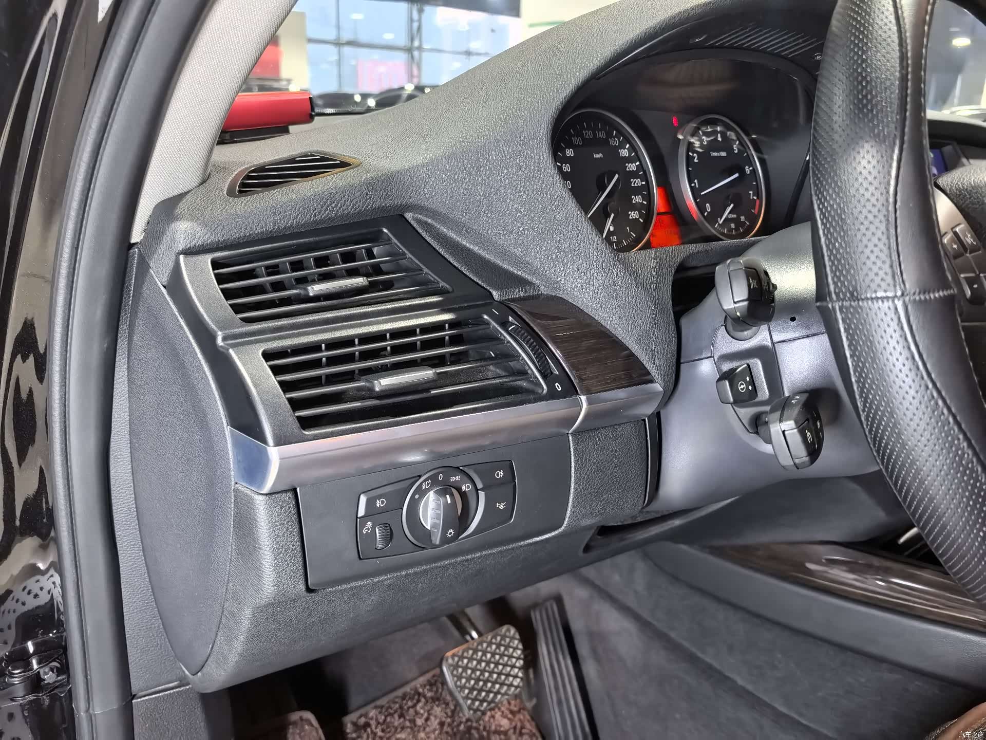 BMW X5, 2011 7