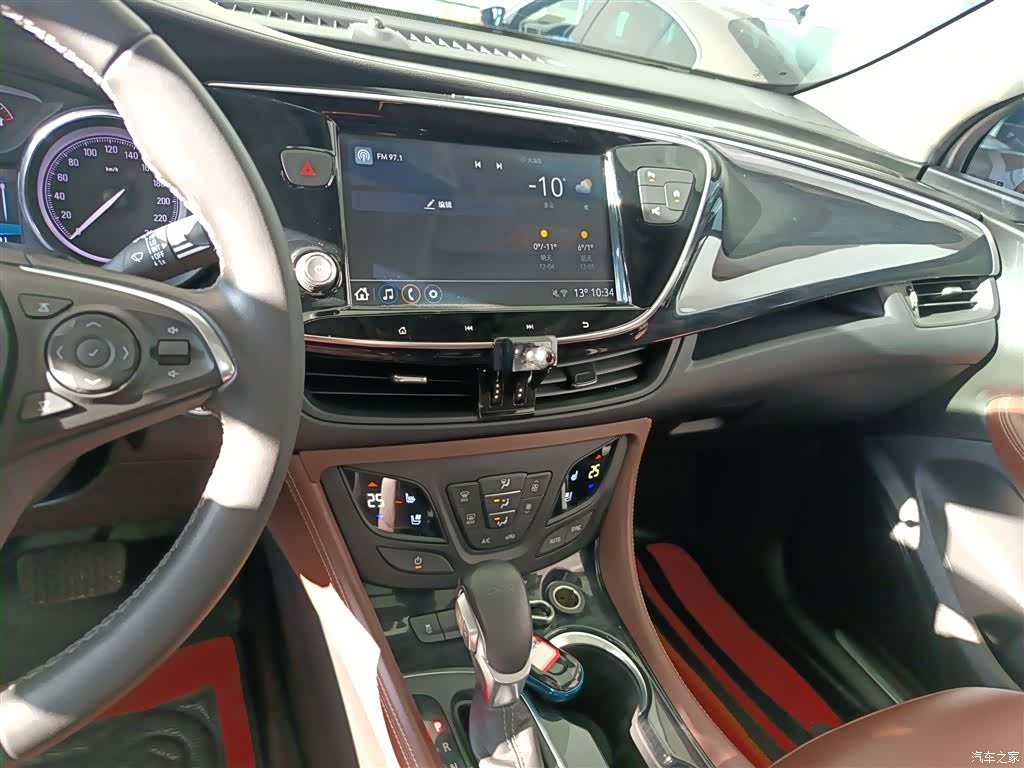 Buick Envision Plus, 2021 все фото