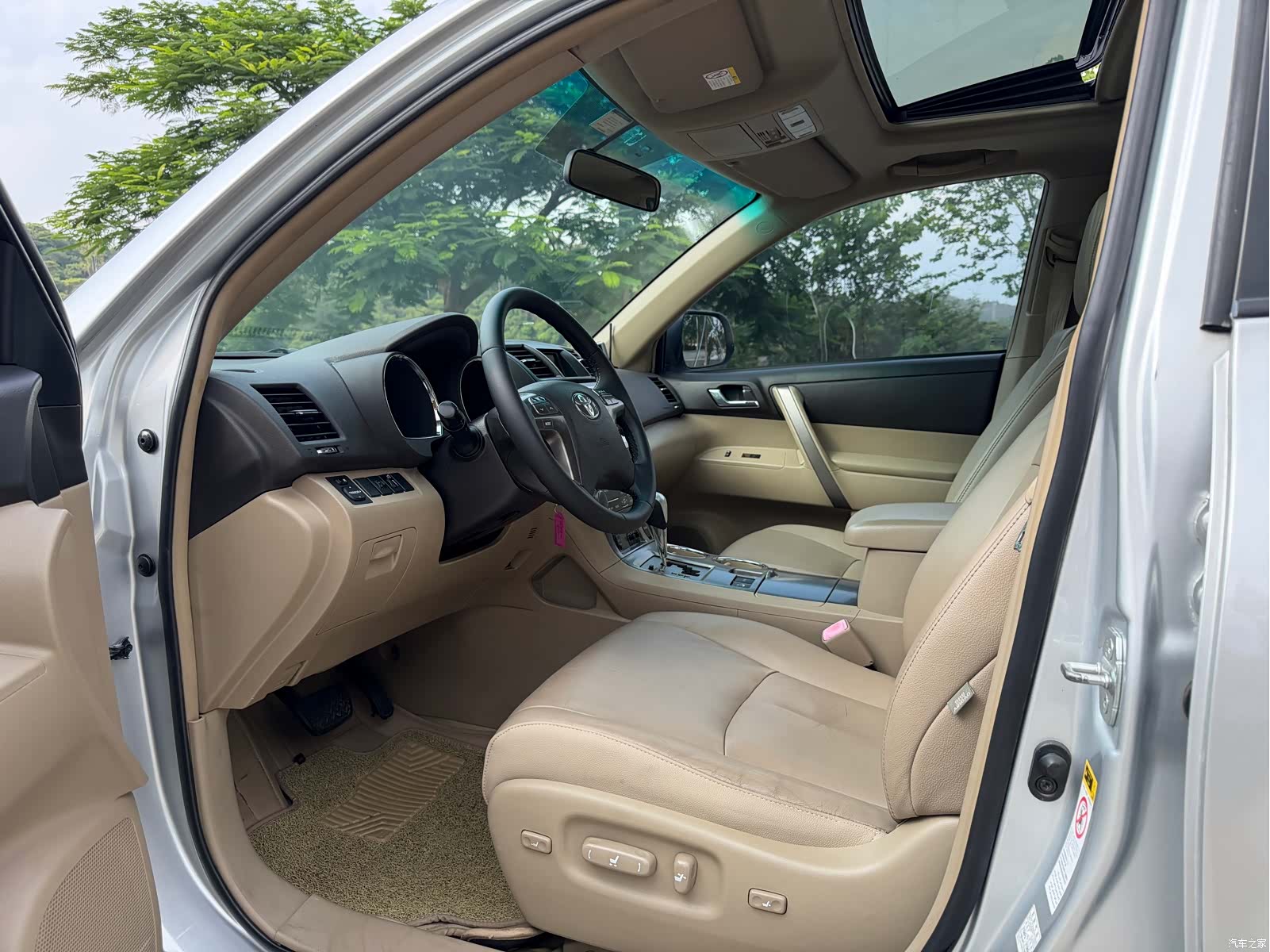 Toyota Highlander, 2010 4