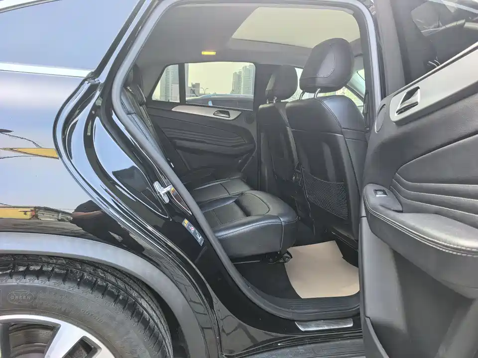 Mercedes-Benz GLE coupe