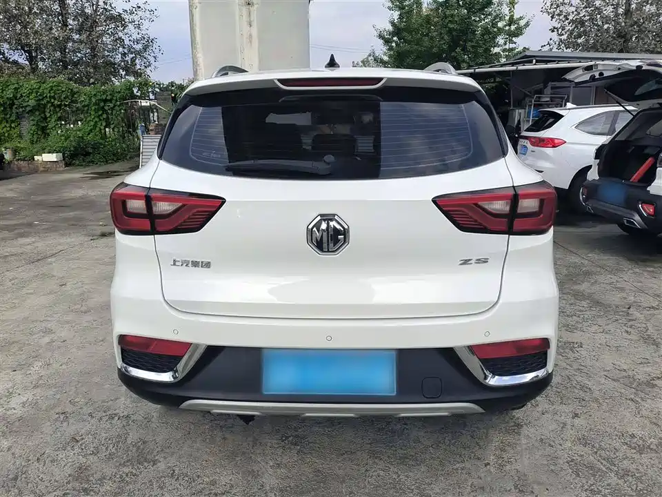 MG ZS
