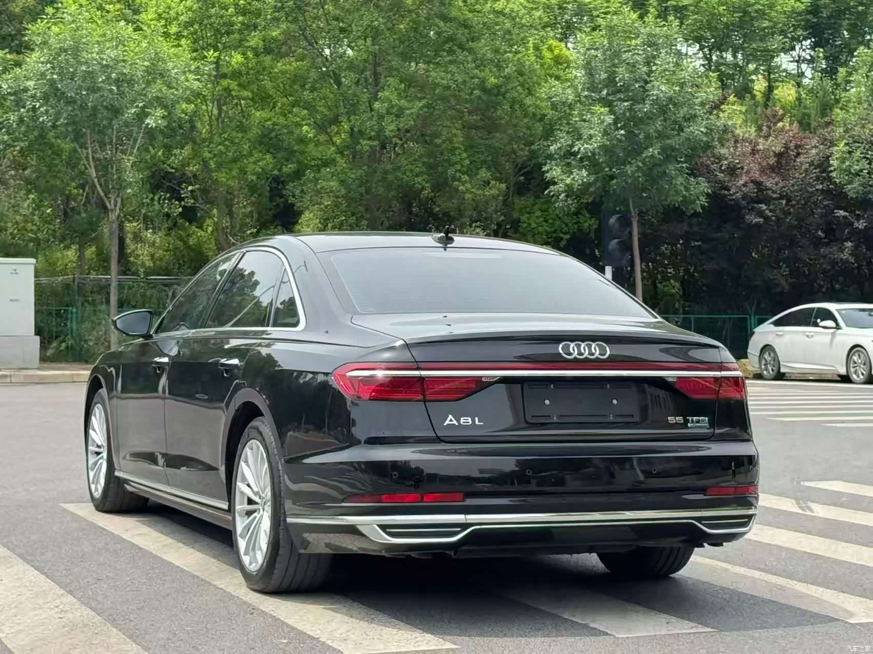 Audi A8L, 2020 7