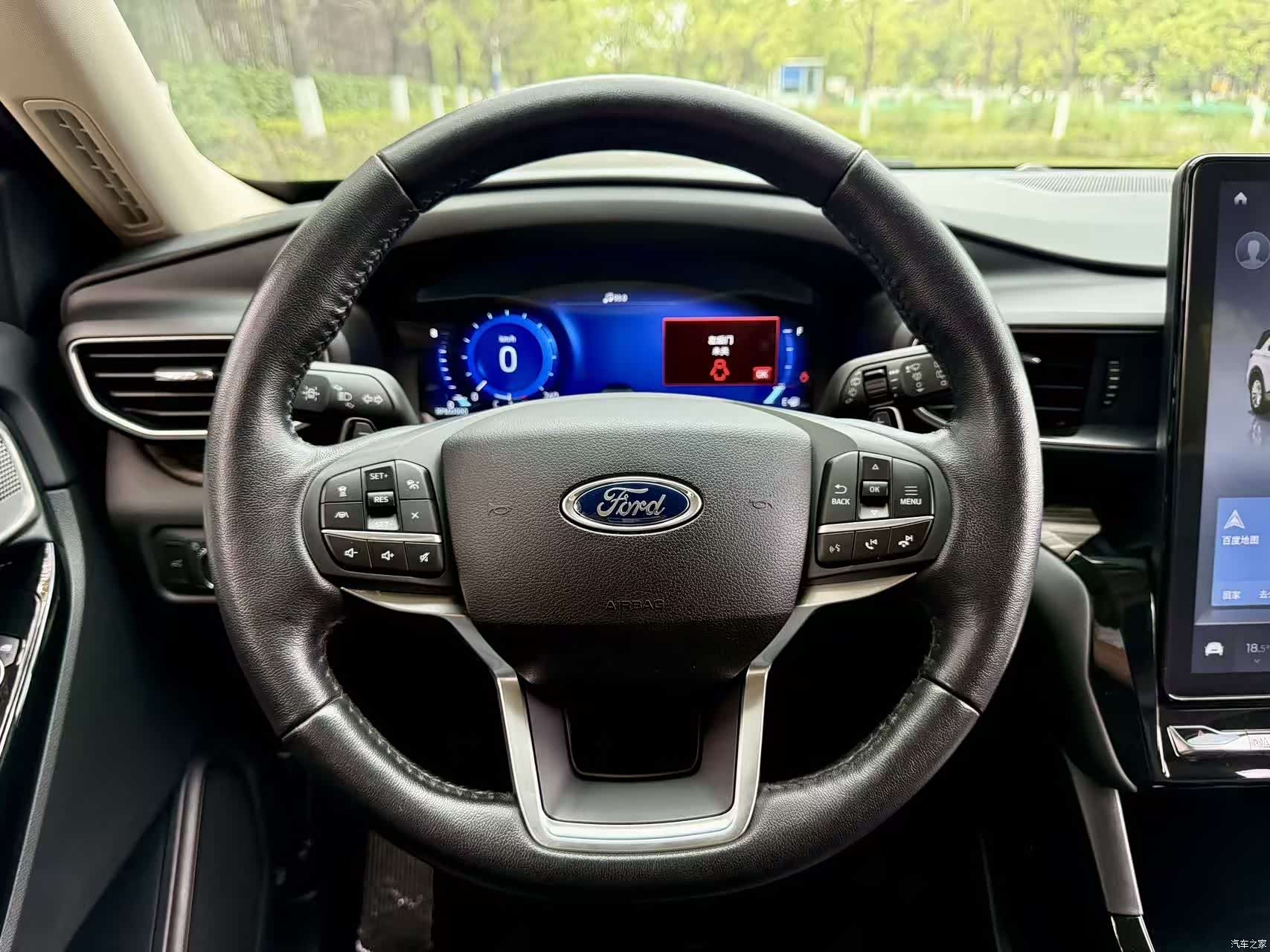 Ford Explorer, 2021 11