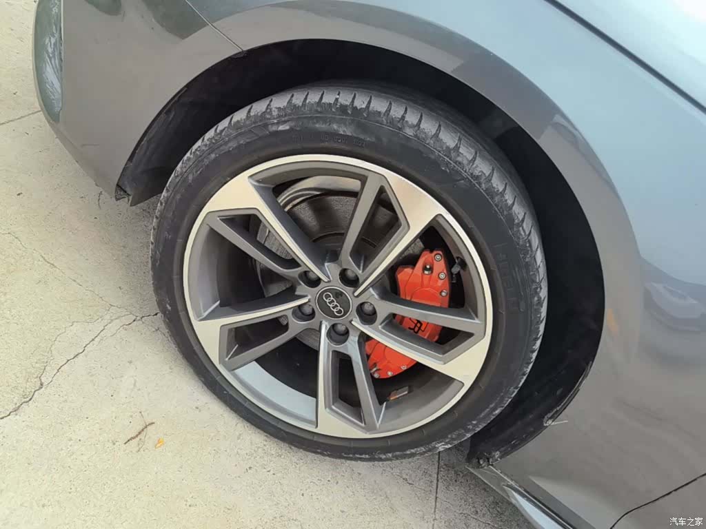 Audi A4L, 2020 23