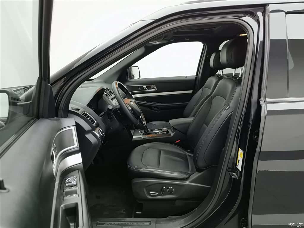 Ford Explorer, 2018 10