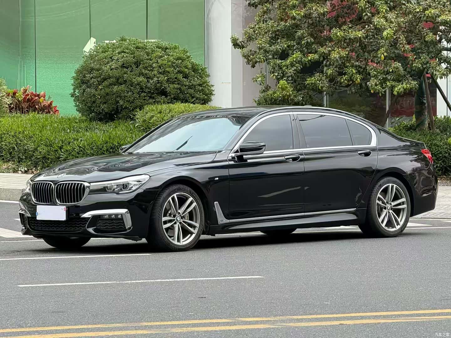 BMW 7 Series, 2018 1