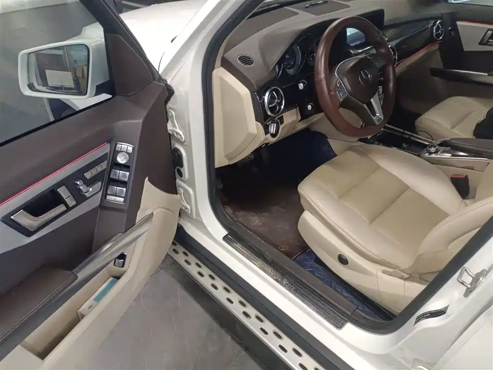 Mercedes-Benz GLK class