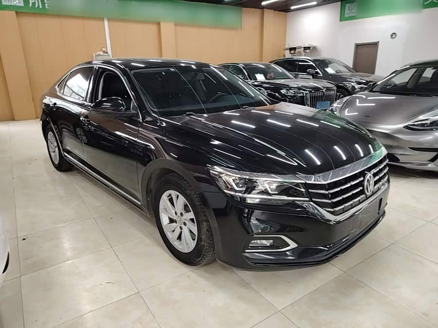 Volkswagen Passat 2020, фото 3