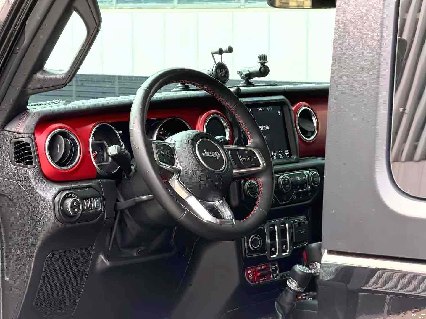 Jeep Wrangler, 2023 4